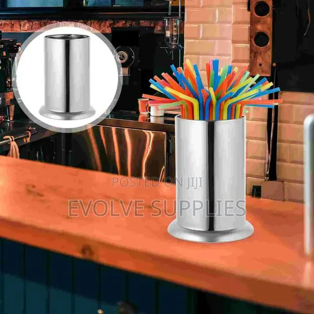 Stainless Steel Straw Holder · Photo 1
