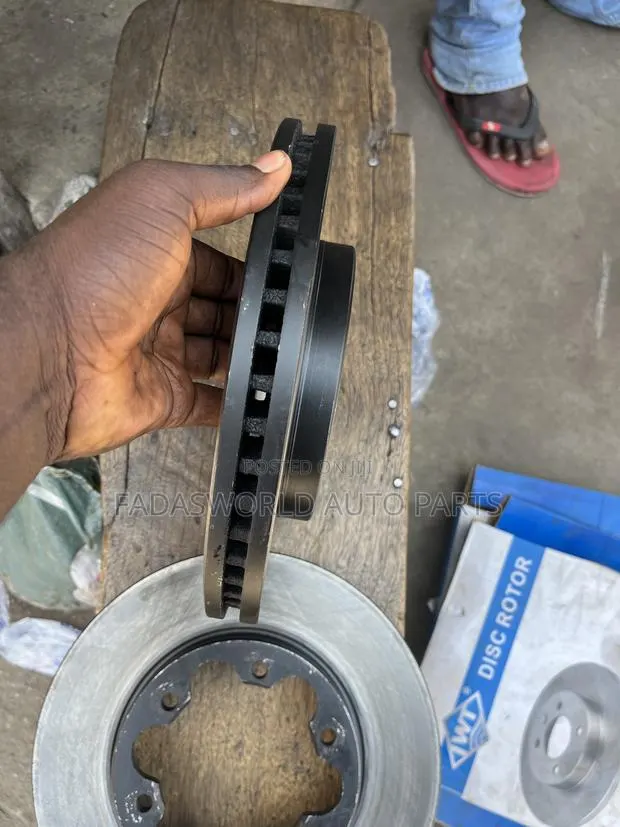 Nissan Stanbic/Toyota Hiace Front Brake Disc · Photo 1
