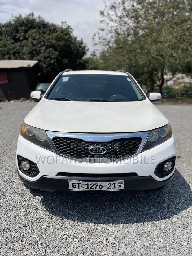 Kia Sorento 4dr SUV 2016 White · Photo 1