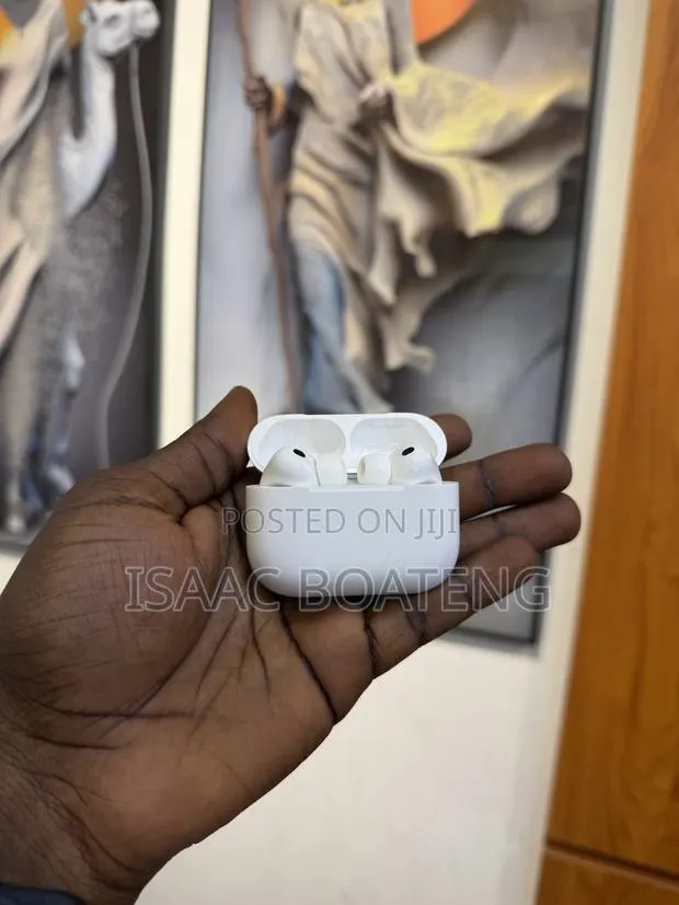 Airpods Pro 3 · Photo 1