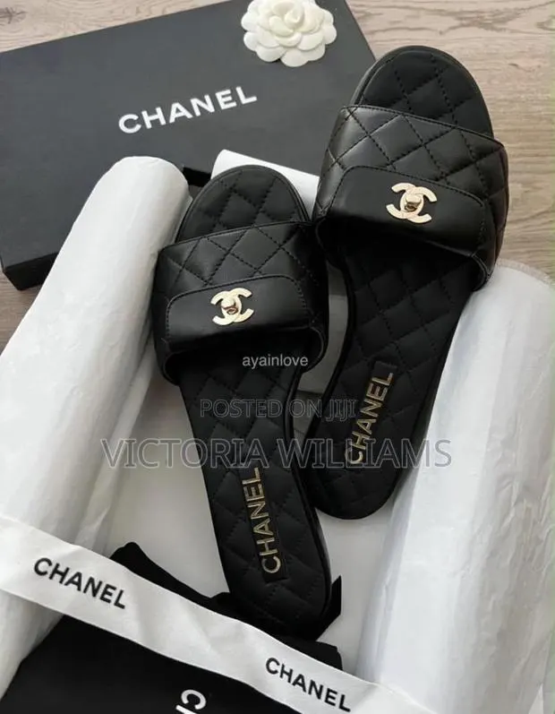 Ladies Luxury Chanel Slipper · Photo 1