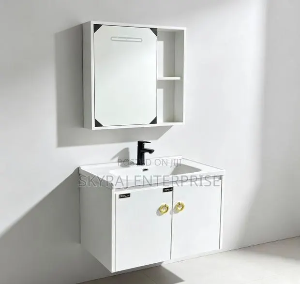 Sanitary Wares · Photo 1