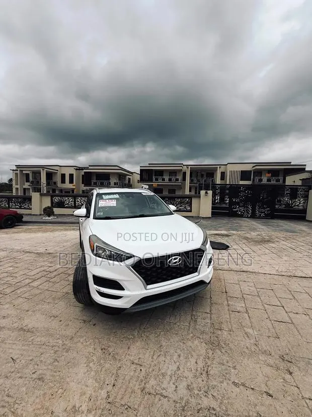 Hyundai Tucson 2019 White · Photo 1