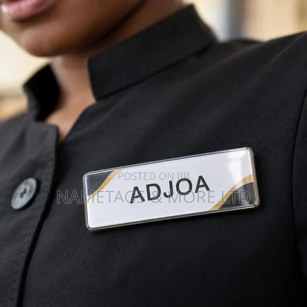 Simple First-Name Domed Badges for Staff & Events · Photo 1