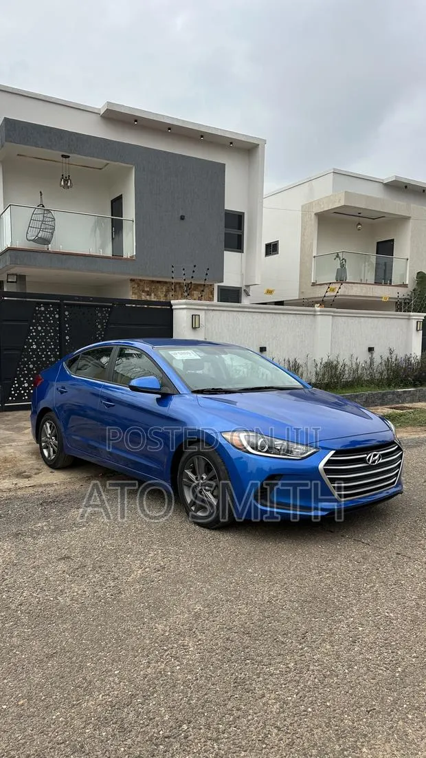 Hyundai Elantra 2018 Blue · Photo 1