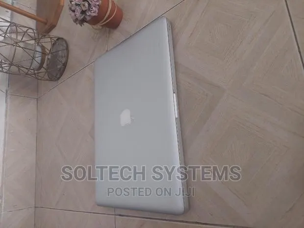 Laptop Apple MacBook Pro 2012 8GB Intel Core i7 HDD 500GB · Photo 1