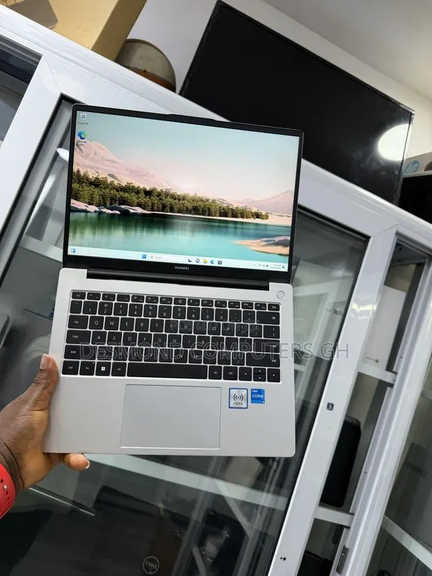Laptop Huawei MateBook X Pro 16GB Intel Core i5 SSD 512GB · Photo 1