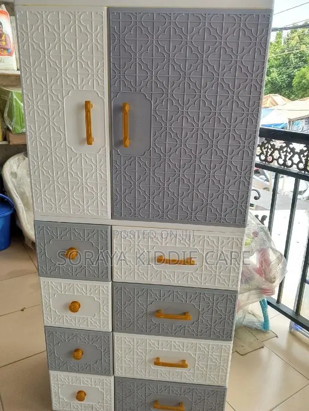 Baby Wardrobe · Photo 1