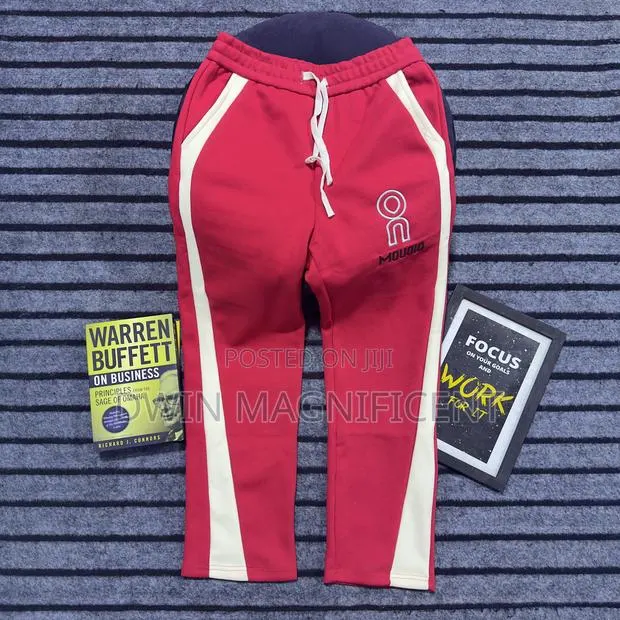 Quality Unisex Sweatpants/Joggers · Photo 1