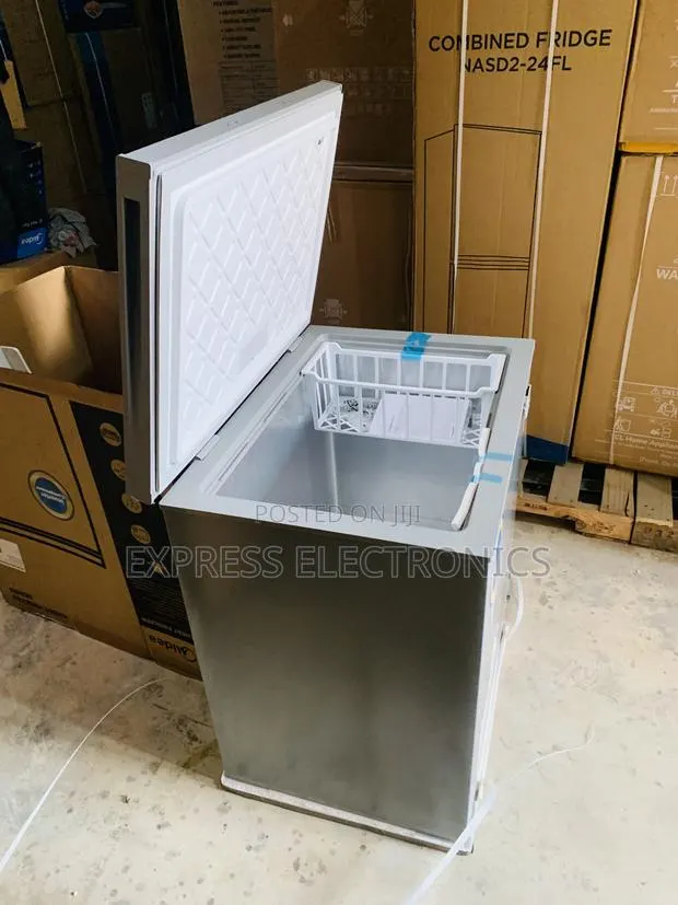 Zealous Sleek Chest Freezer Single Door 198l Midea Grey Color · Photo 1