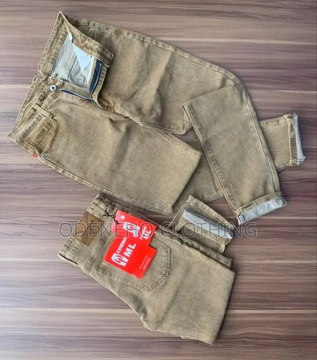 Stock Jeans for Men · Photo 1