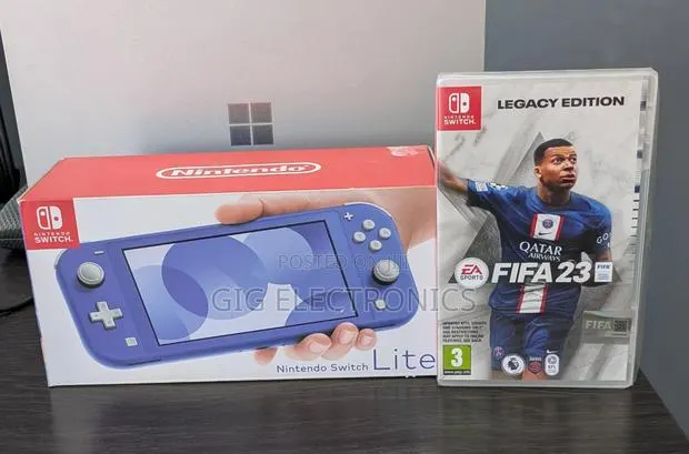 Nintendo Switch Lite Console + Fifa 23 · Photo 1