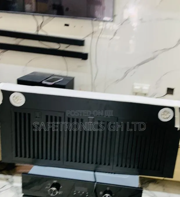 Recommend Kenwood Black 90cm Extractor (Model 900T2 / 90072) · Photo 1