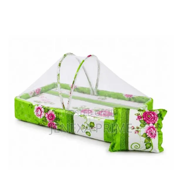 Baby Foam Bed Crib With Pillow and Net · Photo 1