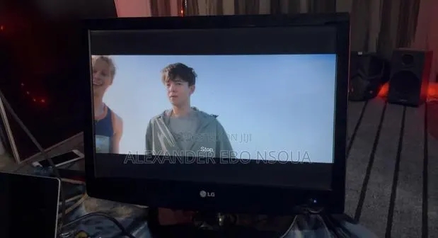 LG 22 Inch TV and Also a Monitor · Photo 1