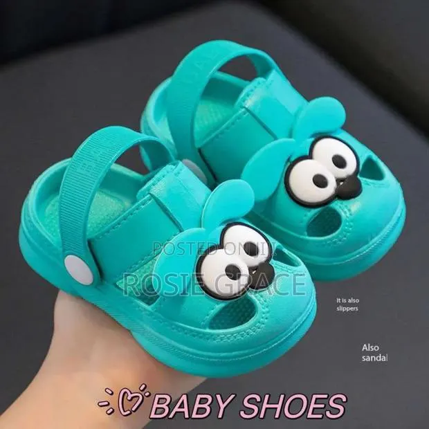 Crocs for Toddlers · Photo 3