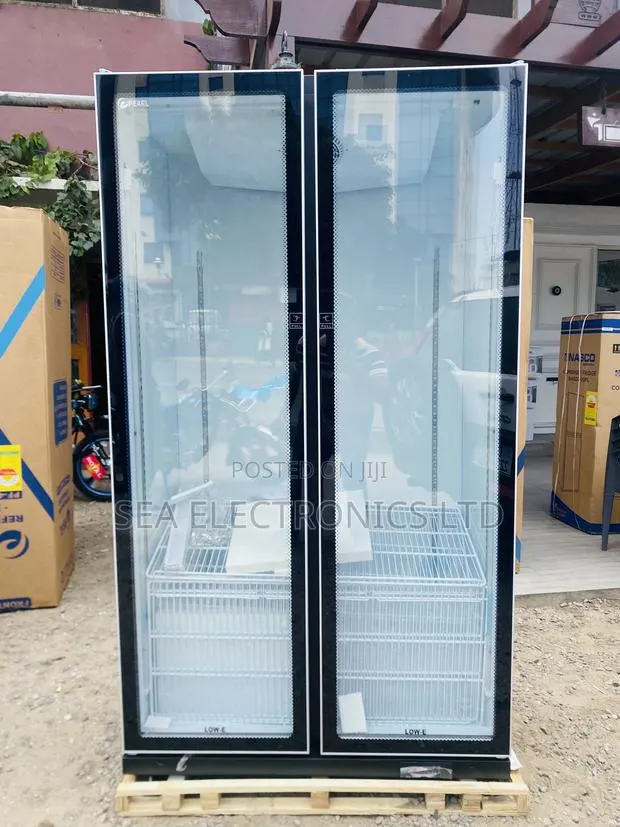 Pearl 2 Doors Display Fridge · Photo 1