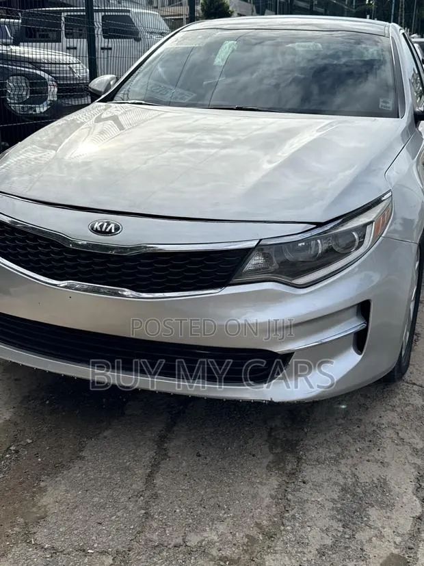 Kia Optima LX 4dr Sedan FWD (2.4L 4cyl 6M) 2017 Silver · Photo 1