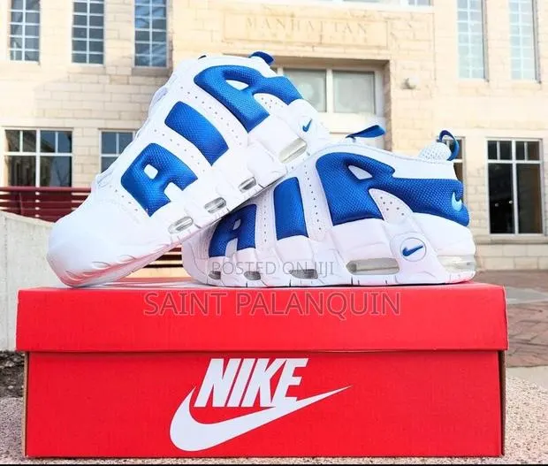 Nike Air Sneakers · Photo 1
