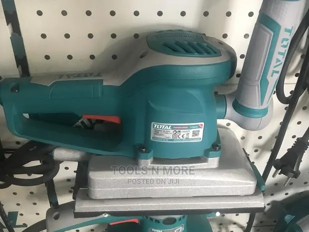 TOTAL Finishing Sander (350W) · Photo 1