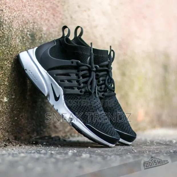 Original Nike Air Presto Black White · Photo 1