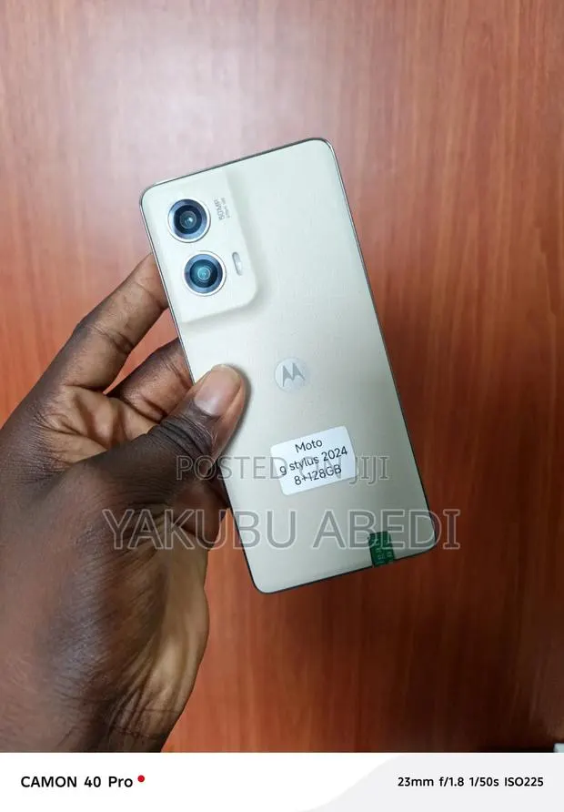 Motorola Moto G Stylus 5G (2024) 128 GB Silver · Photo 1