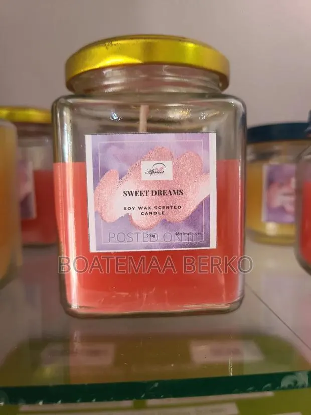 Scented Candle · Photo 1