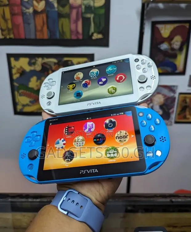 Sony Psvita Slim (32gb Aqua Blue White) · Photo 1