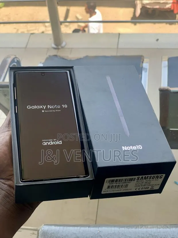 New Samsung Galaxy Note 10 Plus 256 GB Black · Photo 1