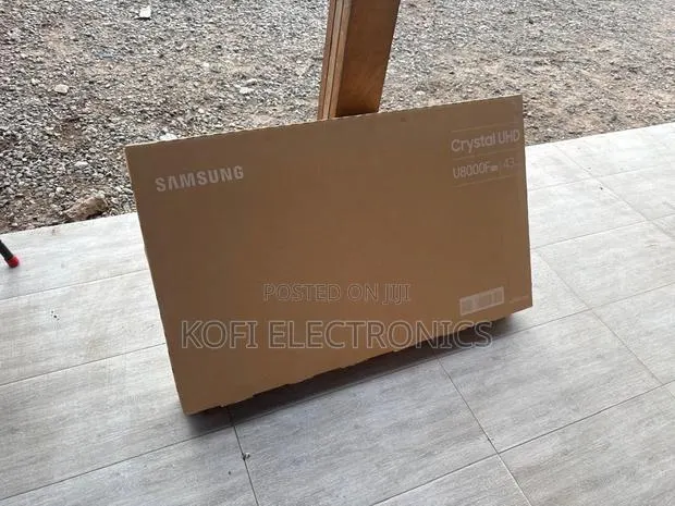 Samsung 43-Inch Crystal Uhd Smart Tv · Photo 1