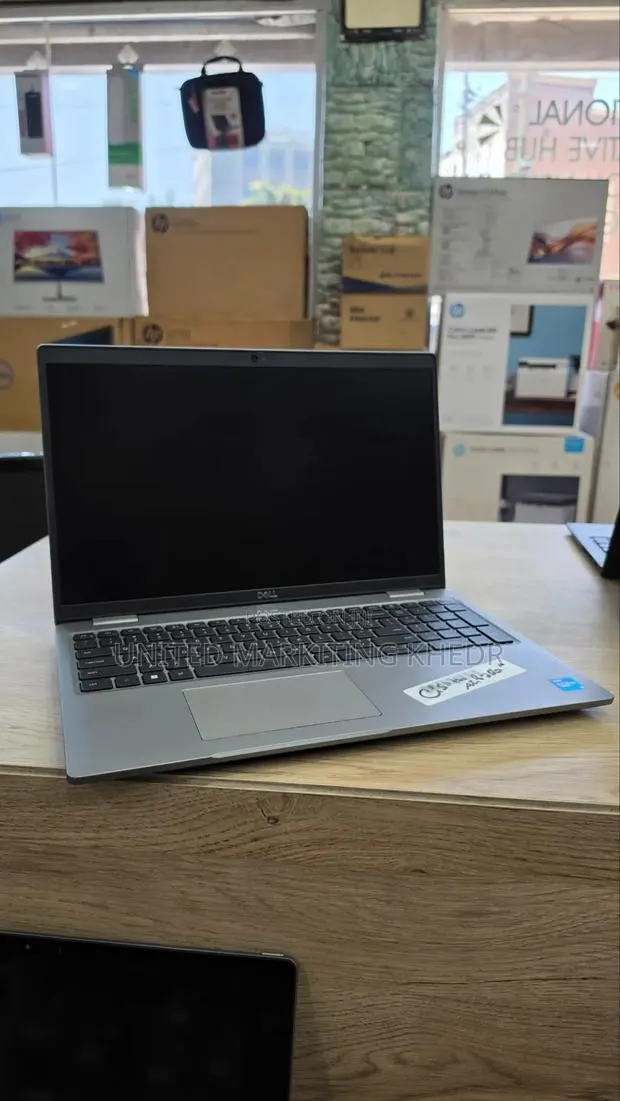 Laptop Dell Latitude 5520 8GB Intel Core i5 SSD 256GB · Photo 1