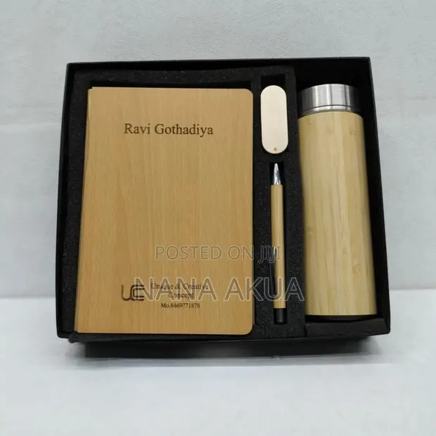 Customised Corporate Bamboo Set · Photo 1