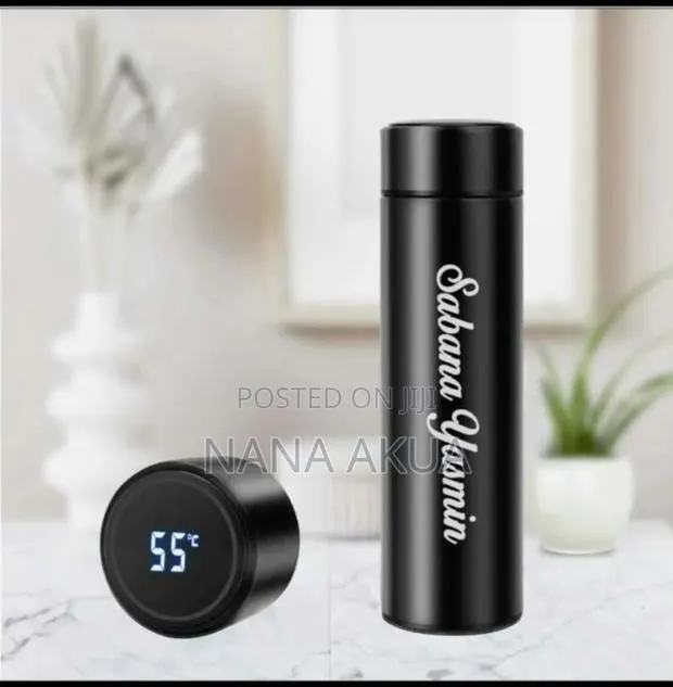 Customised Vacuum Metallic Flask With Temperature · Photo 1
