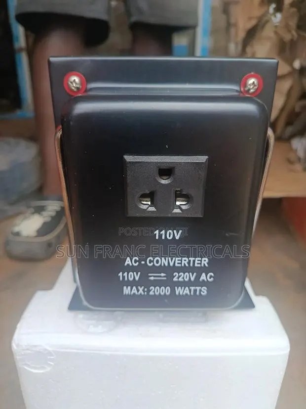 2000watt 110v Stepdown Transformer · Photo 1
