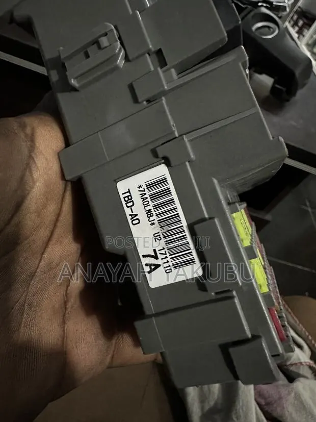 2016-21 Honda Civic Inside Fuse
