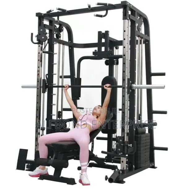 Multifunctional Smiths Machine · Photo 1