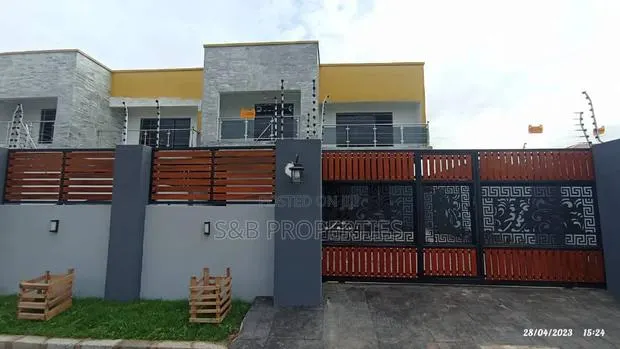 4bdrm House in Oyarifa for sale · Photo 1
