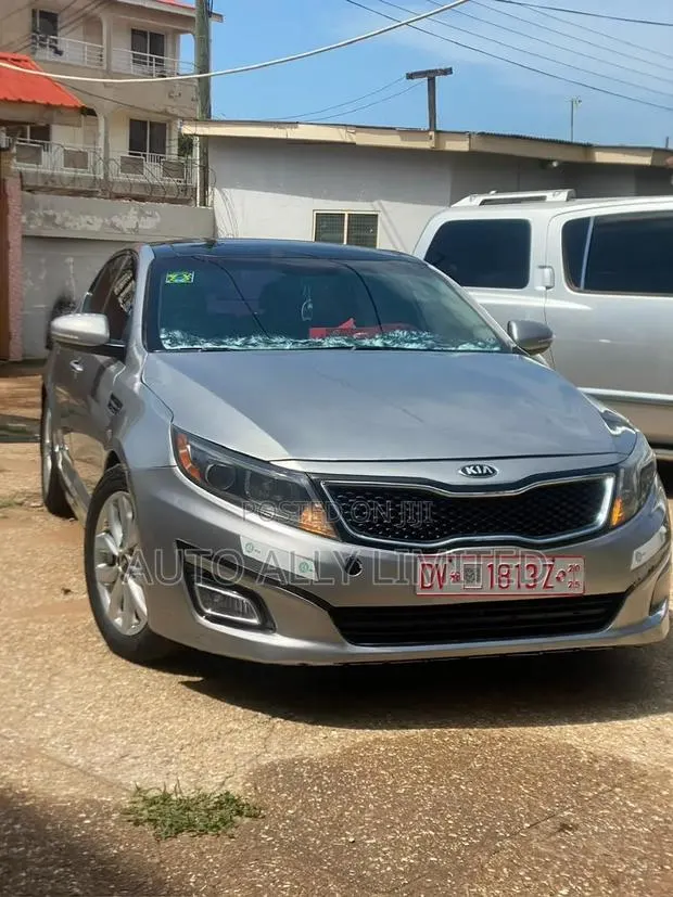 Kia Optima EX 4dr Sedan (2.4L 4cyl 6A) 2015 Silver · Photo 1