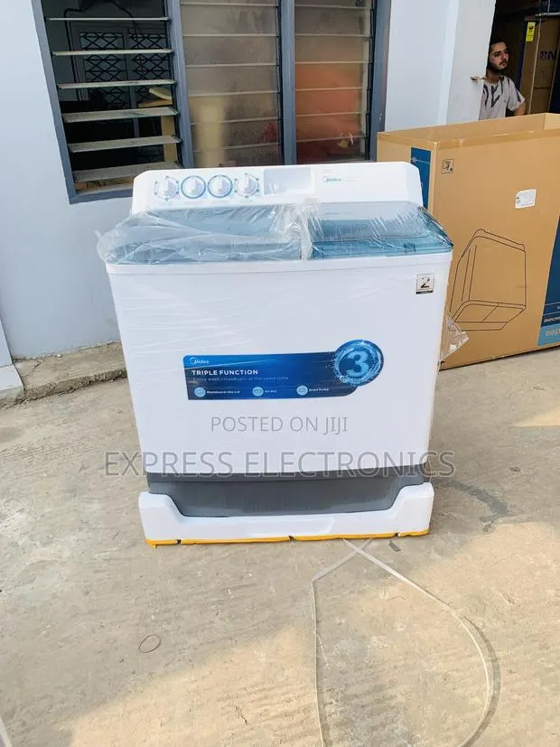 Lovely New Semi Auto Midea 18Kg Topload Twintub · Photo 1