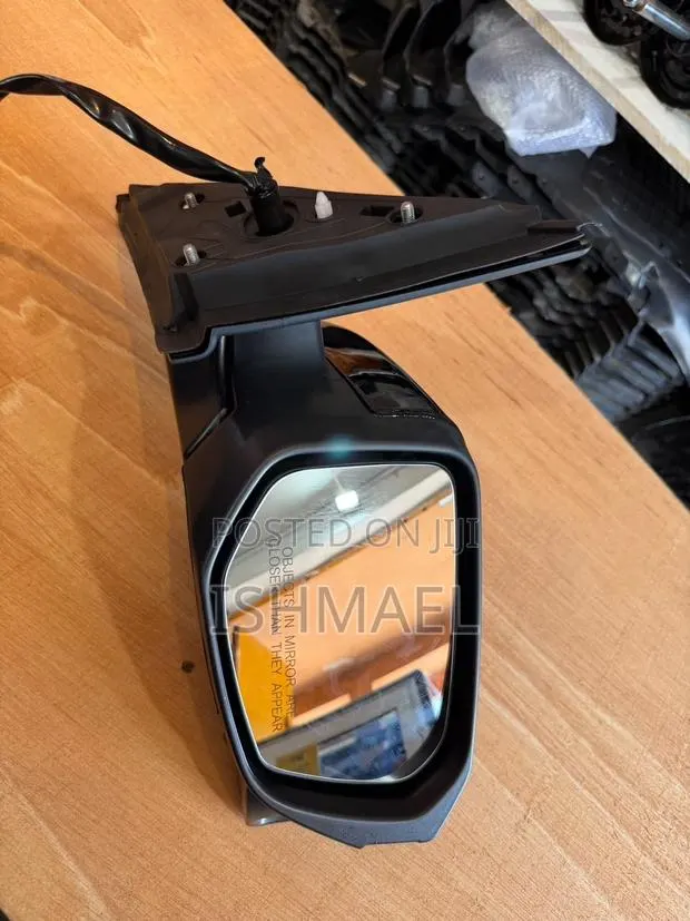 Civic Side Mirror With Camera 2016-2021 · Photo 1