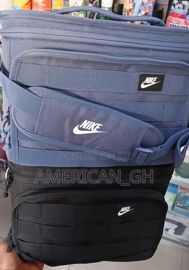 Nike Lunch Bags · Photo 1
