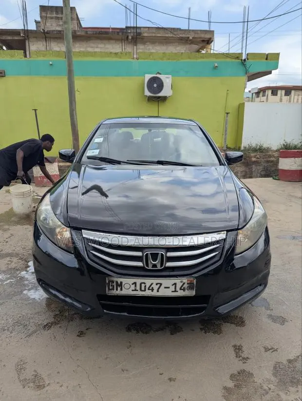 Honda Accord Sedan LX 2011 Black · Photo 1