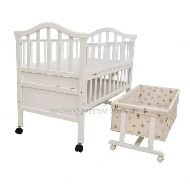 2in1 Solid Baby Cot With Bassinet · Photo 1