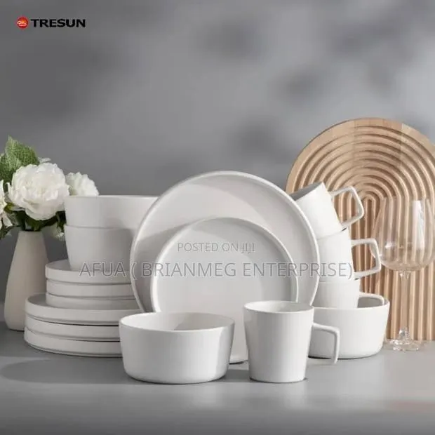 Luxury Dinner Set · Photo 1
