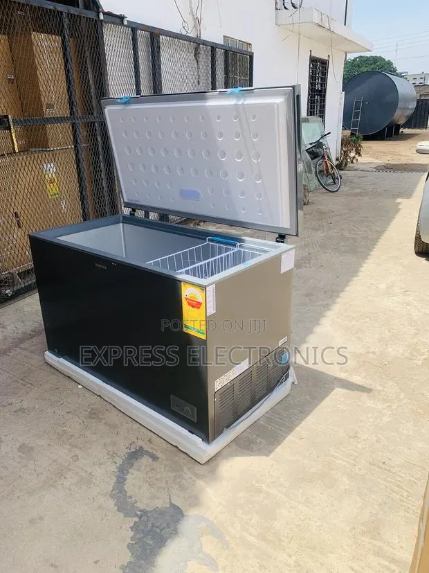 Eco Mode Function Chest Freezer Single Door 371l Samsung · Photo 1