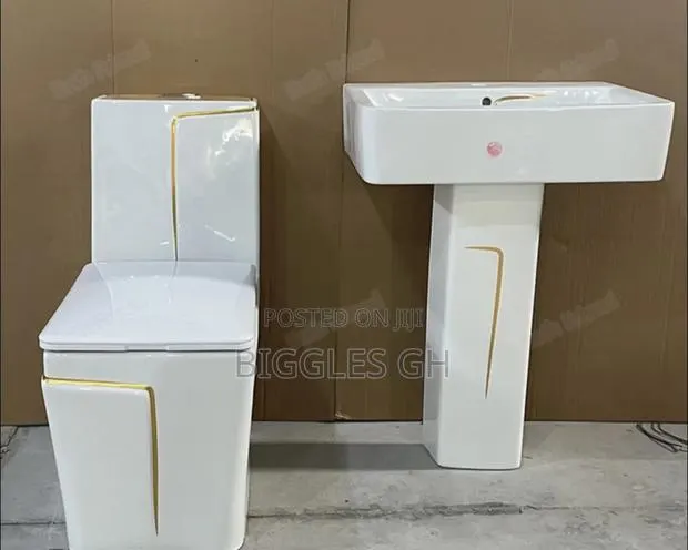 Wc With Basin Complete Set · Photo 1