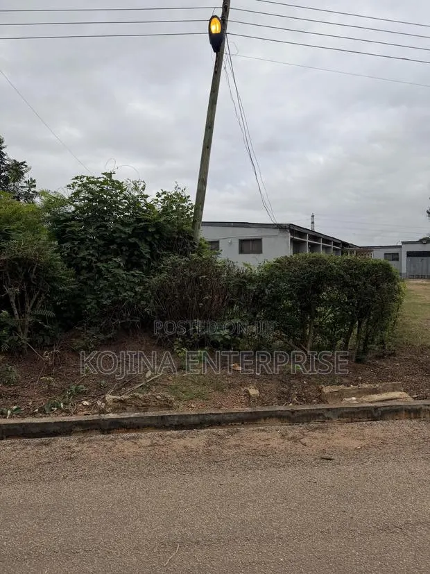 Prime Residential Plot for Sale – Ridge Residential · Photo 2