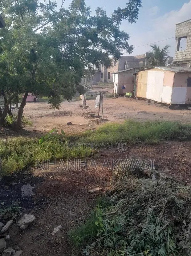 Land for Sale · Photo 1