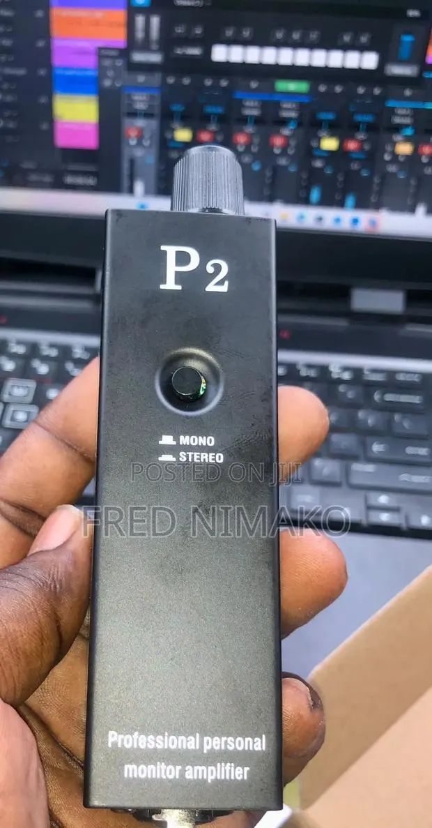 P2 in-Ear Monitor Amplifier for Live Bands Instrumentalists · Photo 1