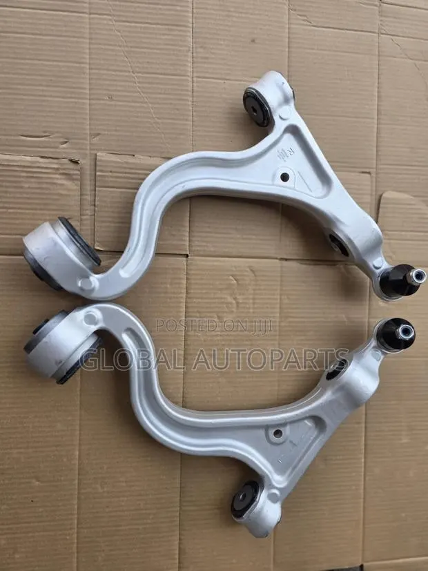Control Track Arm · Photo 1